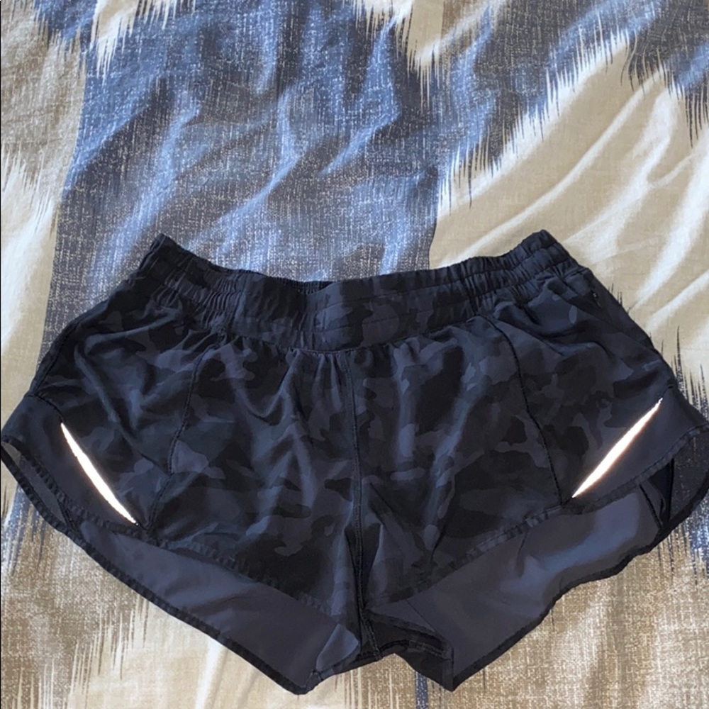 lululemon shorts-camo